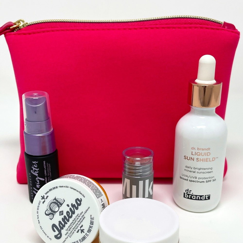 Sephora Hot Pink Makeup Bag with 1 Full Size and 4 Deluxe Size Samples NIB